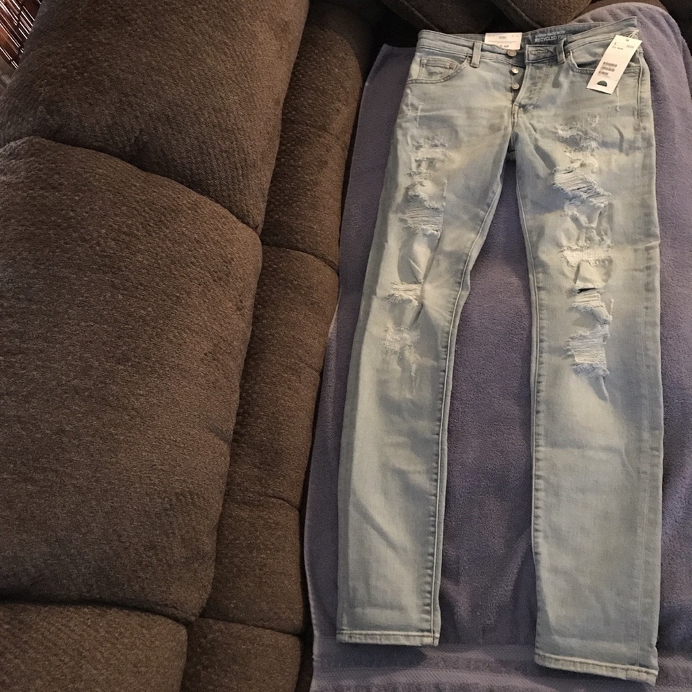 H&M ripped skinny jeans